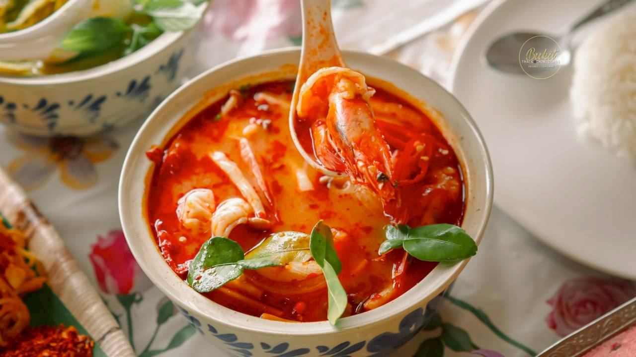 Tom Yum Goong - Spicy Prawn Soup